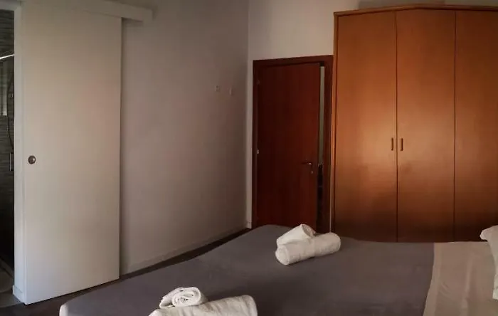 Lexington Hostel Ρίμινι