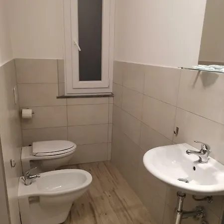 Lexington Hostal Rímini