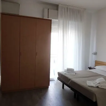 Lexington Hostal Rímini